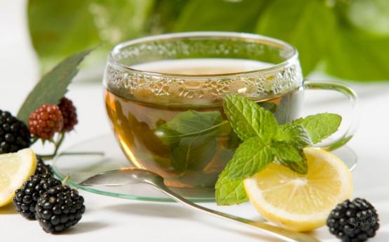Այս թեյերը ոչ միայն համեղ են, այլ նաև օգնում են հանգստացնել նյարդային համակարգը