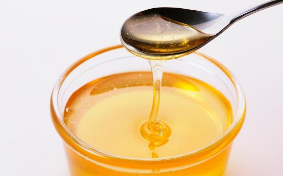 Ինչու չի կարելի մեղրը լցնեյ թեյի կամ տաք ջրի մեջ․ Այն վտանգավոր կլինի ձեր կյանքի համար