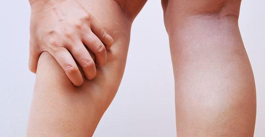 Ученые объясняют 4 причины, которые вызывают судороги ног (и как их исправить)